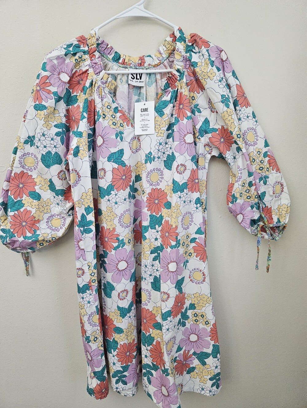 SLV Floral Off-Shoulder Mini Dress in Multi Floral